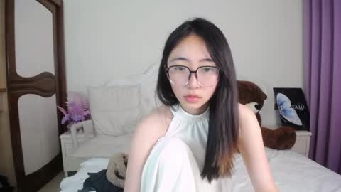 Snapshot of pamelabecke chatting on 05.14.26 pamelabecke online show from 05.14.26