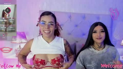 Snapshot of pamelamiler_ chatting on 04.25.26 TELL ME PAMELLA AND GIVE ME A GOOD GRADE ITS IMPORTANT online show from 04.25.26