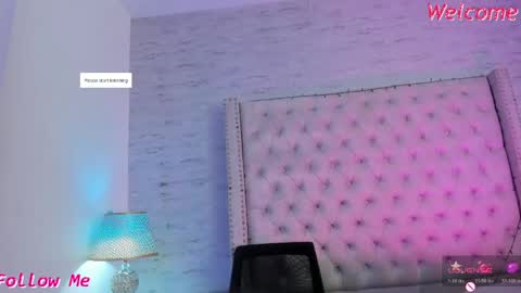 Snapshot of pamelamiler_ chatting on 05.12.26 TELL ME PAMELLA AND GIVE ME A GOOD GRADE ITS IMPORTANT online show from 05.12.26