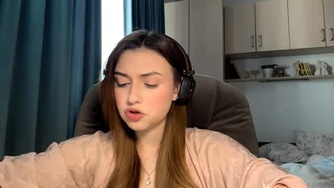 Lia online show from 06.03.26