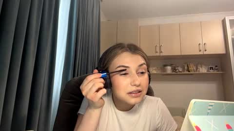 Lia online show from 06.17.26
