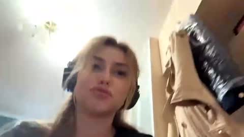 Lia online show from 07.05.26
