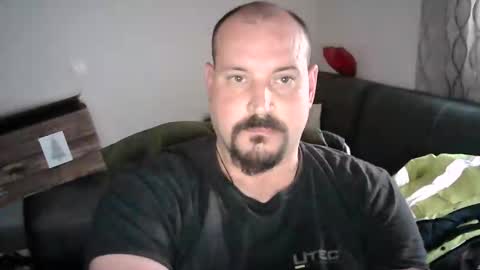 Snapshot of panakor chatting on 11.30.25 panakor online show from 11.30.25