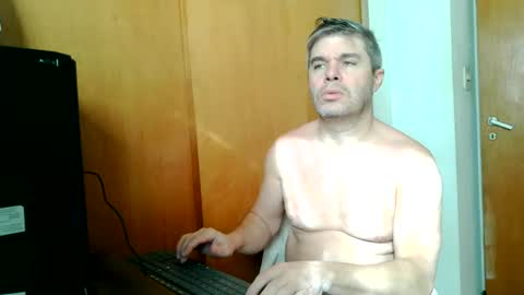 Pancho Madrid online show from 06.16.26