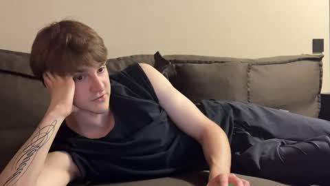 Snapshot of panda_b0y chatting on 05.20.26 Roman online show from 05.20.26