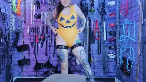 PandoraNez online show from 10.30.25