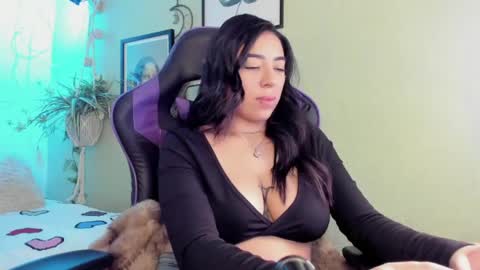 Ana Laura online show from 04.22.26