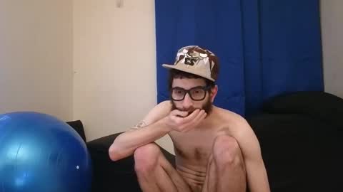 Snapshot of pantslesstraveler_plt chatting on 01.24.25 PantsLessTraveler online show from 01.24.25