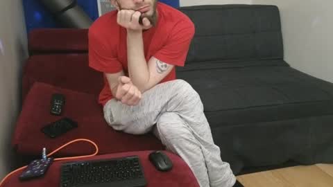 Snapshot of pantslesstraveler_plt chatting on 02.19.25 PantsLessTraveler online show from 02.19.25