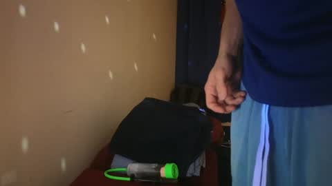 Snapshot of pantslesstraveler_plt chatting on 02.25.25 PantsLessTraveler online show from 02.25.25