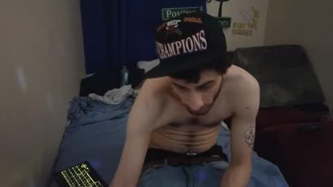 Snapshot of pantslesstraveler_plt chatting on 03.10.25 PantsLessTraveler online show from 03.10.25