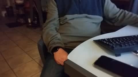 Snapshot of pantyrafke chatting on 10.14.25 pantyrafke online show from 10.14.25