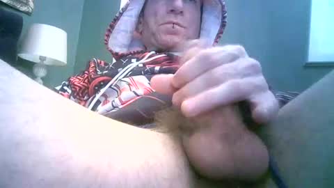 Snapshot of pantyremover69 chatting on 01.25.25 Pantyremover online show from 01.25.25