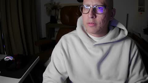 Snapshot of pantysoakher chatting on 02.02.25 pantysoakher online show from 02.02.25