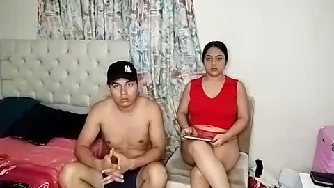 Paola 23 and Andres 25 online show from 05.13.26