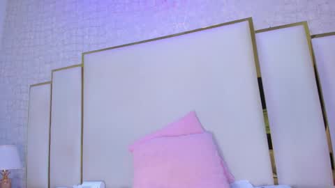 Paola  online show from 02.14.26