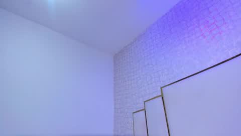 Paola  online show from 03.20.26