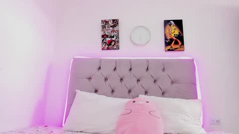 paola online show from 12.16.24