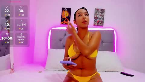 paola online show from 02.25.25