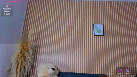 paola online show from 02.25.26