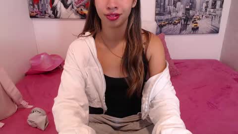 Paola online show from 05.27.26