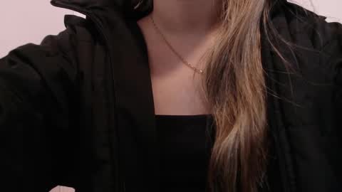 Paola online show from 06.09.26