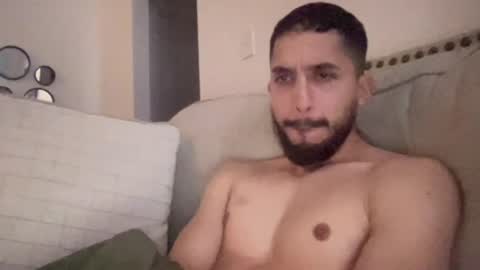 papicubano_guapo23cm online show from 01.18.26