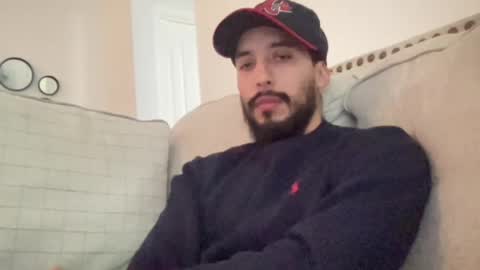 papicubano_guapo23cm online show from 02.16.26