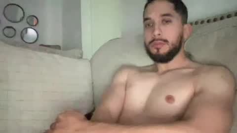 Snapshot of papicubano_guapo23cm chatting on 04.13.26 papicubano_guapo23cm online show from 04.13.26