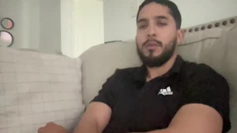 Snapshot of papicubano_guapo23cm chatting on 04.30.26 papicubano_guapo23cm online show from 04.30.26