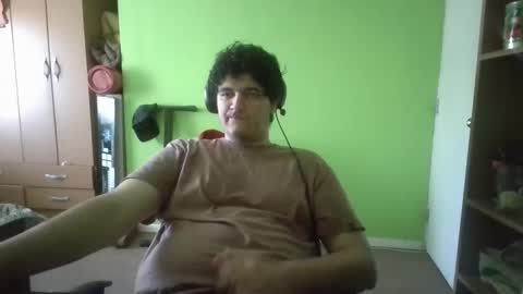 Snapshot of papitowilly999 chatting on 11.30.25 Papito online show from 11.30.25