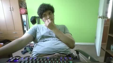 Snapshot of papitowilly999 chatting on 12.04.25 Papito online show from 12.04.25