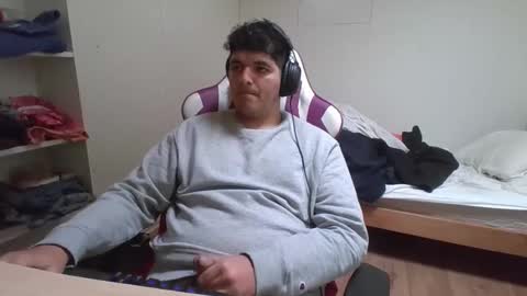 Papito online show from 04.22.26