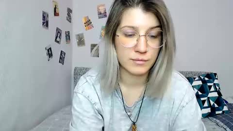 Snapshot of paradisexparadisex chatting on 01.19.25 paradisexparadisex online show from 01.19.25