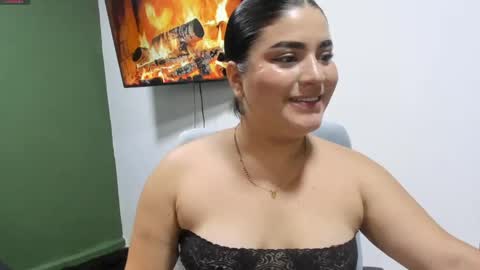 pareja_curiosa19 online show from 05.18.26