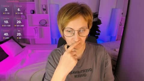 Paris online show from 04.07.26