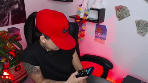 Paris D angelo online show from 01.18.25