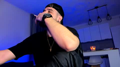 Paris online show from 11.20.25