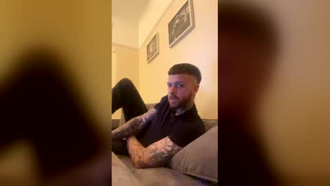 parkertom525 online show from 04.21.26