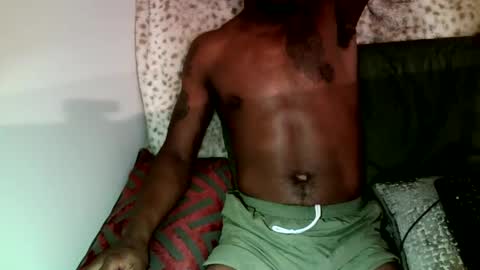 Snapshot of parlaytellio chatting on 01.08.25 Parlay Tellio online show from 01.08.25