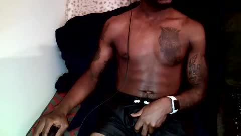 Snapshot of parlaytellio chatting on 01.26.25 Parlay Tellio online show from 01.26.25