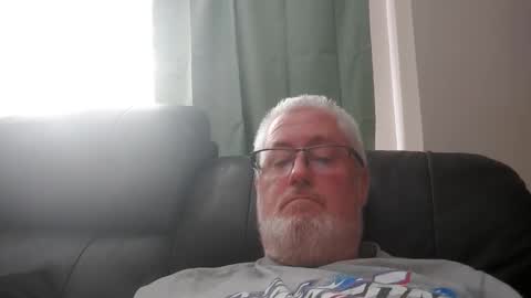 Snapshot of part86 chatting on 03.08.26 part86 online show from 03.08.26