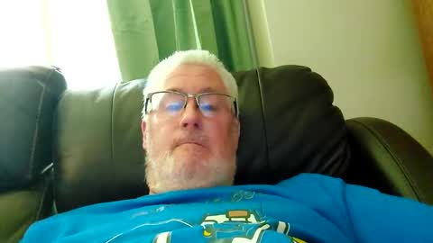 Snapshot of part86 chatting on 05.17.26 part86 online show from 05.17.26