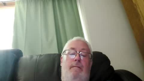 Snapshot of part86 chatting on 08.02.26 part86 online show from 08.02.26