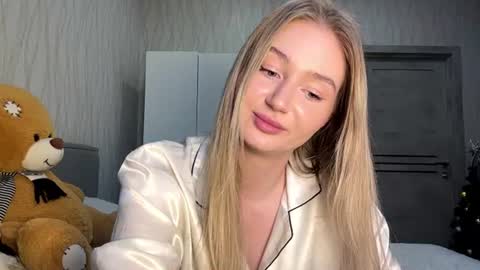 Snapshot of partheniamachle chatting on 07.07.26 Milana online show from 07.07.26