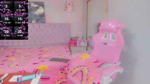 party_fre_girl online show from 10.11.25