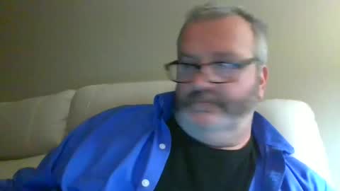 Snapshot of passporttraveler1 chatting on 10.17.25 passporttraveler1 online show from 10.17.25