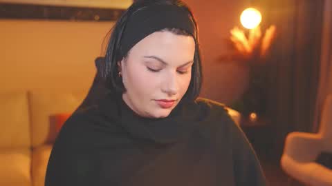 Snapshot of patricia_bennett chatting on 10.31.25 Patricia online show from 10.31.25