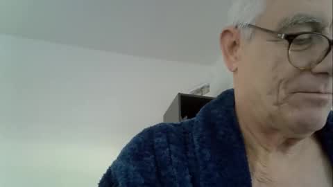patrick5275 online show from 10.15.25