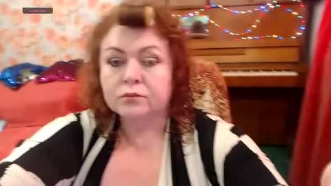 Snapshot of patsyorose chatting on 11.02.25 PatsyORose online show from 11.02.25